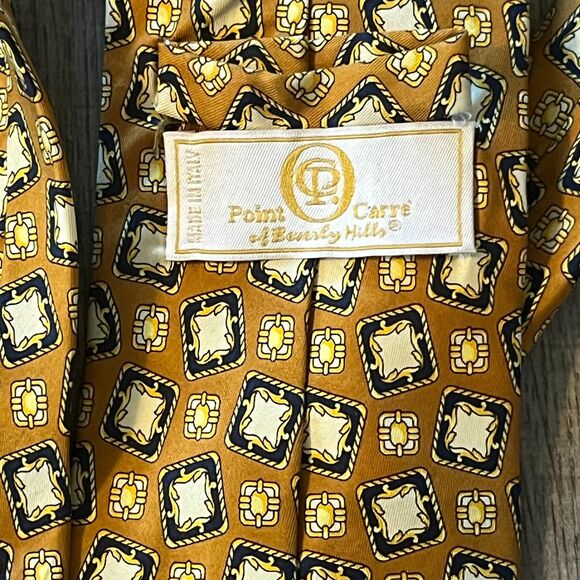 Point Carre of Beverly Hills Tie Made in Italy 100% Silk Vtg Geometric Nautical - Picture 1 of 7